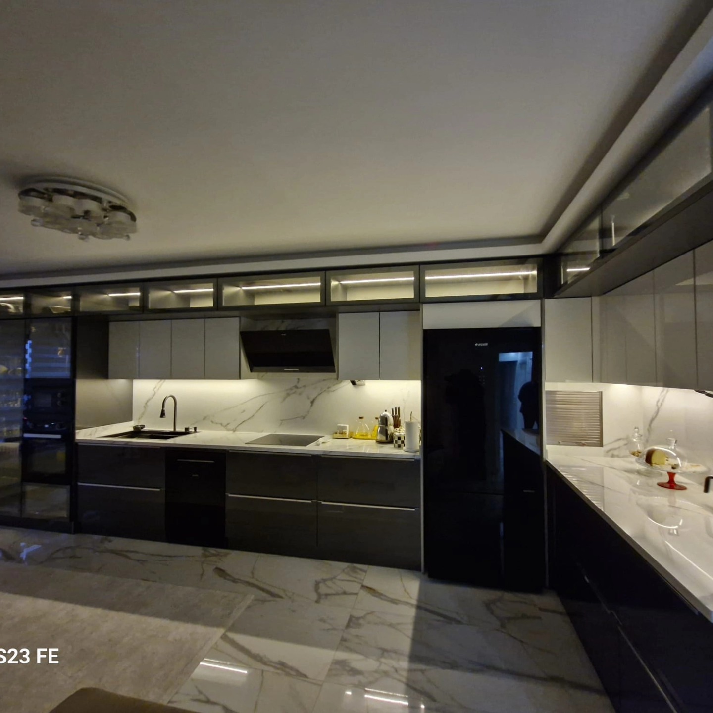 Kitchen Cabinet
